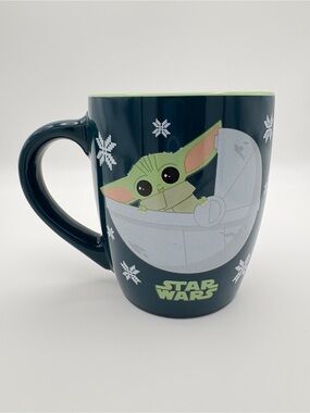Star Wars Christmas Baby Yoda/Grogu Snowflake Coffee Mug